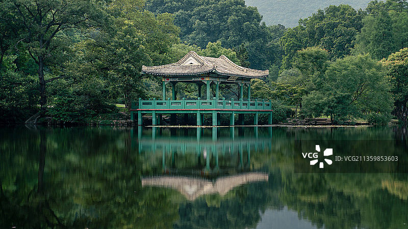 水榭之夏图片素材