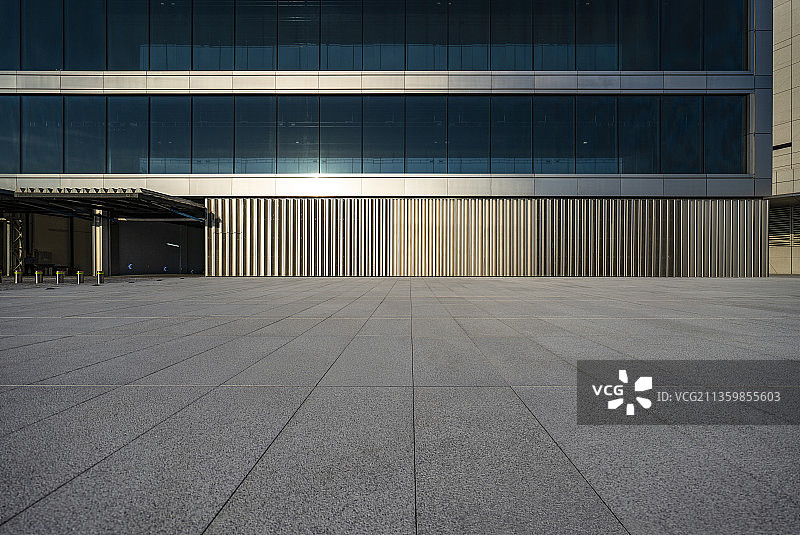 上海浦东美术馆现代建筑广场图片素材
