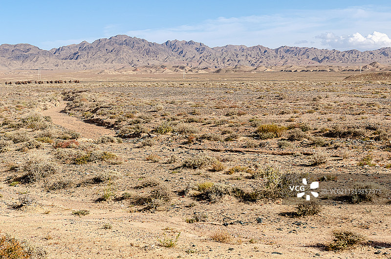 晴朗天气的中国甘肃酒泉市玉门磨山国家地质公园图片素材