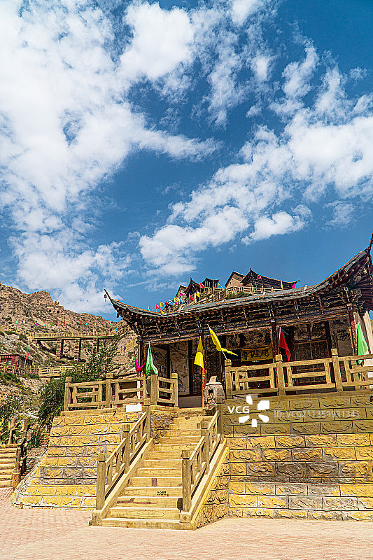 甘肃肃南文殊山石窟风景图片素材