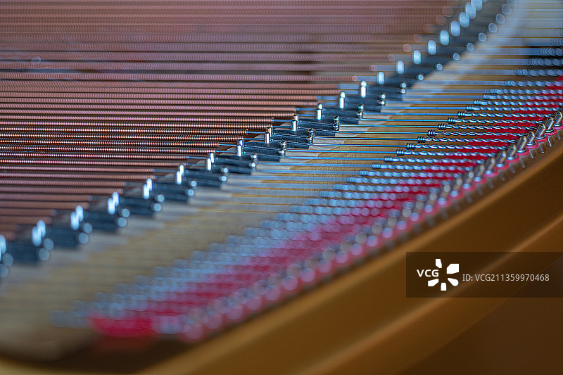 三角钢琴内部图片素材