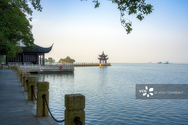 江苏 太湖之滨东山景区 启园 园林风光图片素材