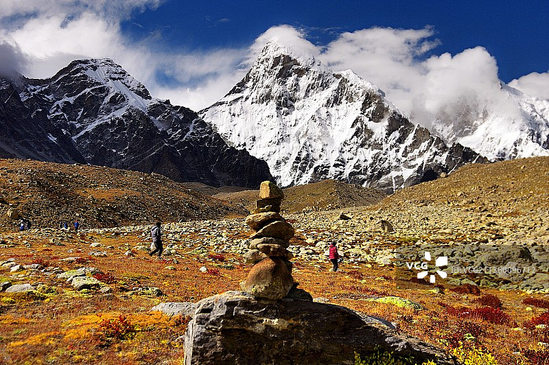 玛尼堆祈福图片素材