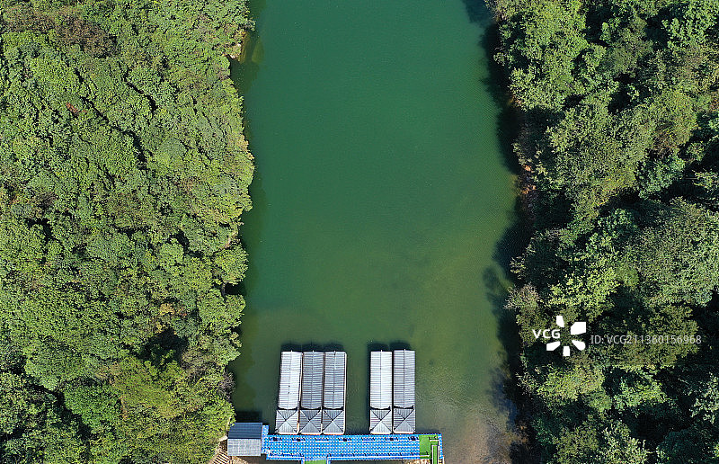 湖南省张家界市武陵源风景名胜区宝峰湖景区航拍图片素材