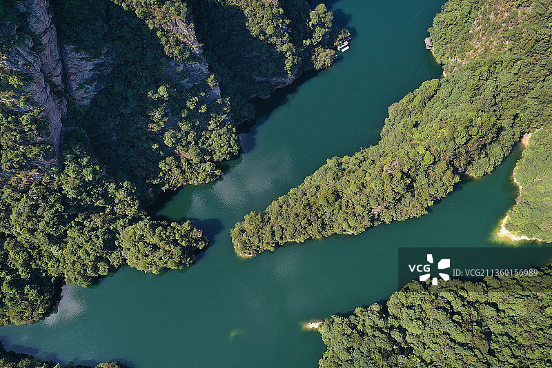 湖南省张家界市武陵源风景名胜区宝峰湖景区航拍图片素材
