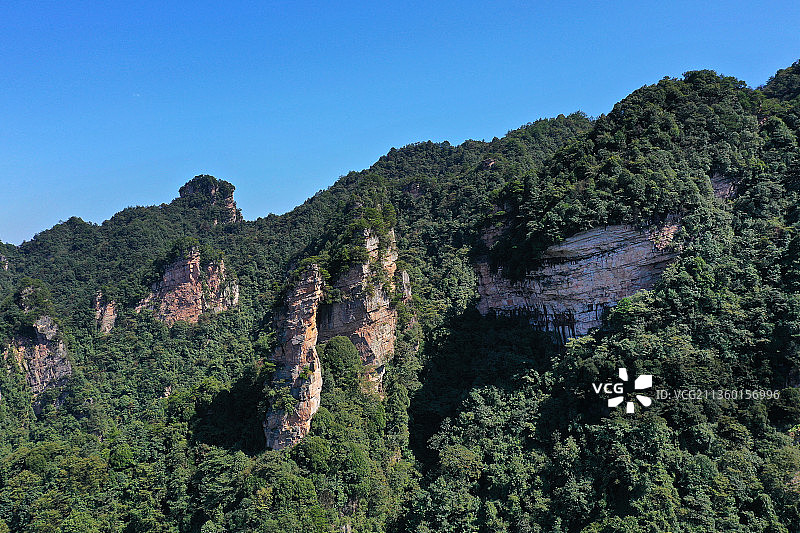 湖南省张家界市武陵源风景名胜区宝峰湖景区航拍图片素材