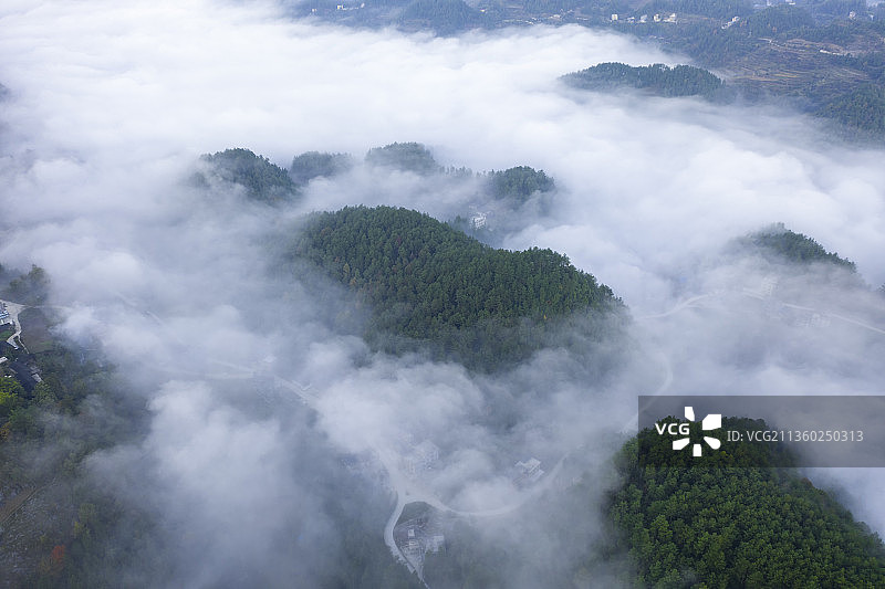 航拍贵州山区云海图片素材
