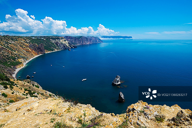克里米亚塞瓦斯托波尔附近的菲奥连特角黑海高角度海景图片素材