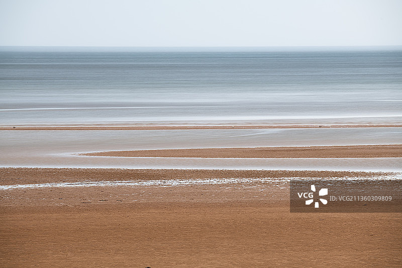 海天映衬的风景图片素材
