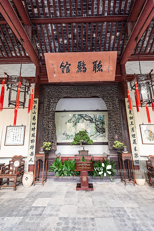 中国扬州瘦西湖风景区徐园的春草池堂吟榭图片素材