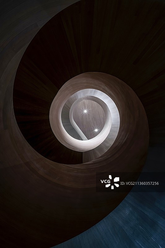 成都新晋网红旋转楼梯图片素材