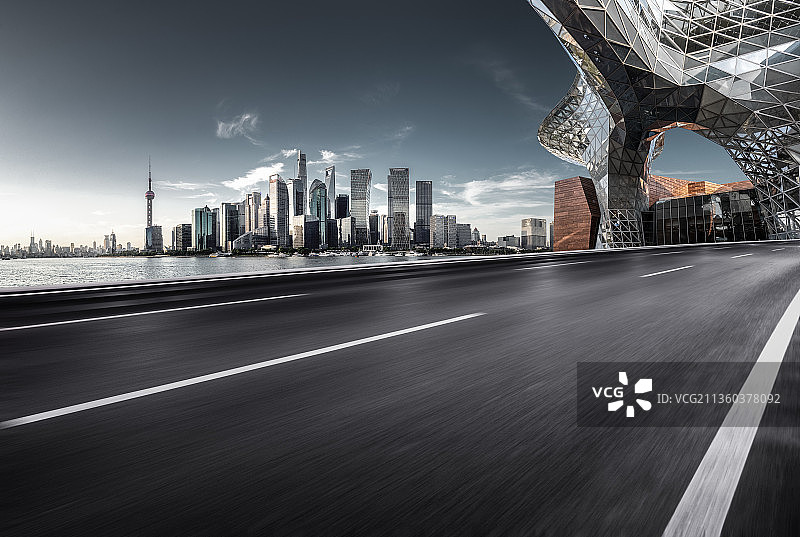 上海城市风光路面平台汽车背景图片素材