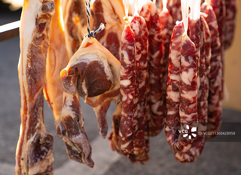 年味晒腊肉咸鱼香肠图片素材