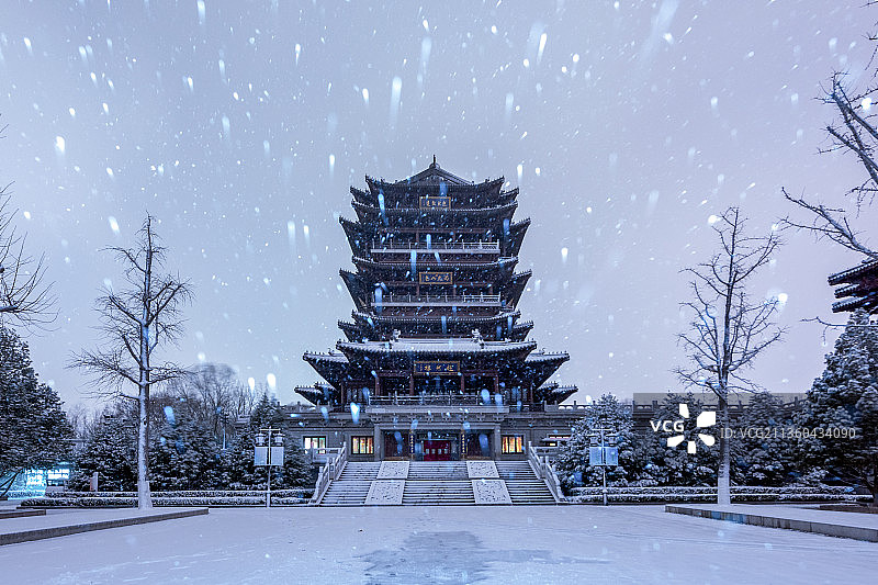 济南大明湖初雪图片素材