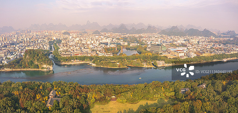 航拍桂林漓江象鼻山景区图片素材