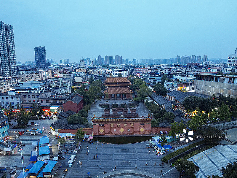 德阳市 旌阳区 长江西路 泰山北路 文庙广场 洋洋百货 华山图片素材