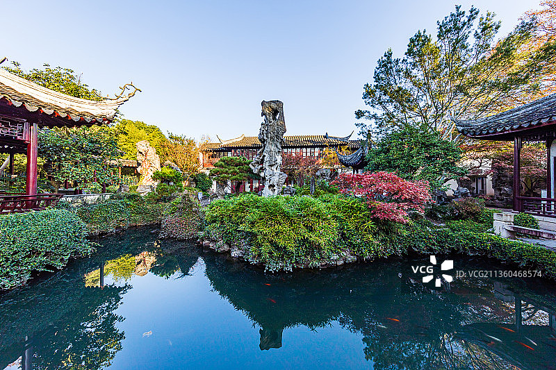 江苏苏州园林留园秋季风光图片素材