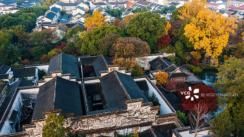 江苏苏州园林留园秋季风光图片素材