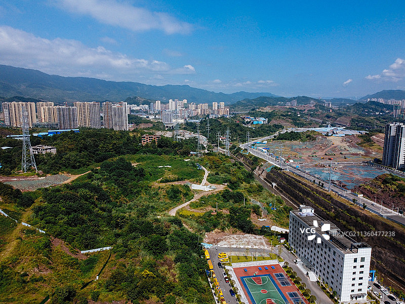达州 通川区 鱼泉街 政务中心 凤凰大道 天立学校图片素材