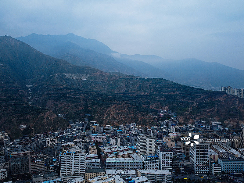 陇南 武都区 滨河路 兰海高速 滨江公园 白龙江 长江大道图片素材