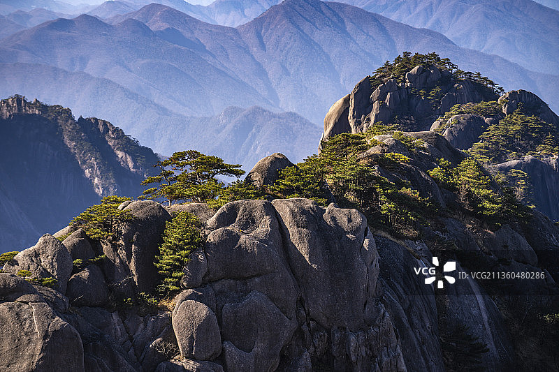 黄山鳌鱼峰图片素材