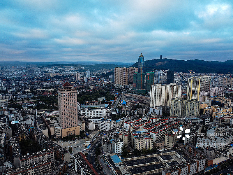 曲靖 麒麟区 麒麟东路 交通路 美佳华 文化馆 龙潭公园图片素材
