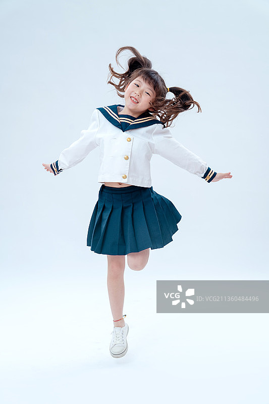 快乐的小女孩图片素材