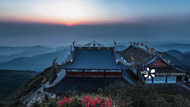 黎明日出的寺庙图片素材