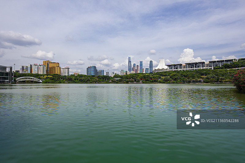 南宁民歌湖、南宁国际会展中心、万象城图片素材