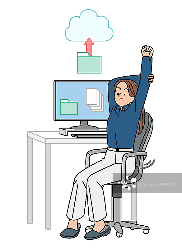 女人将完成的文件上传到共享文件夹图片素材