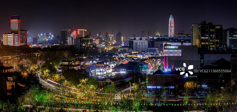济南夜景宽厚里图片素材