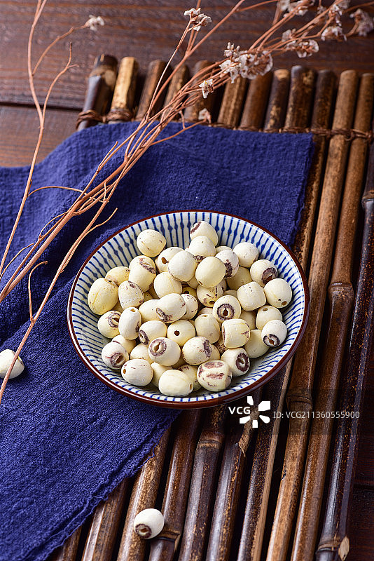 美味食材药材无芯白莲子图片素材