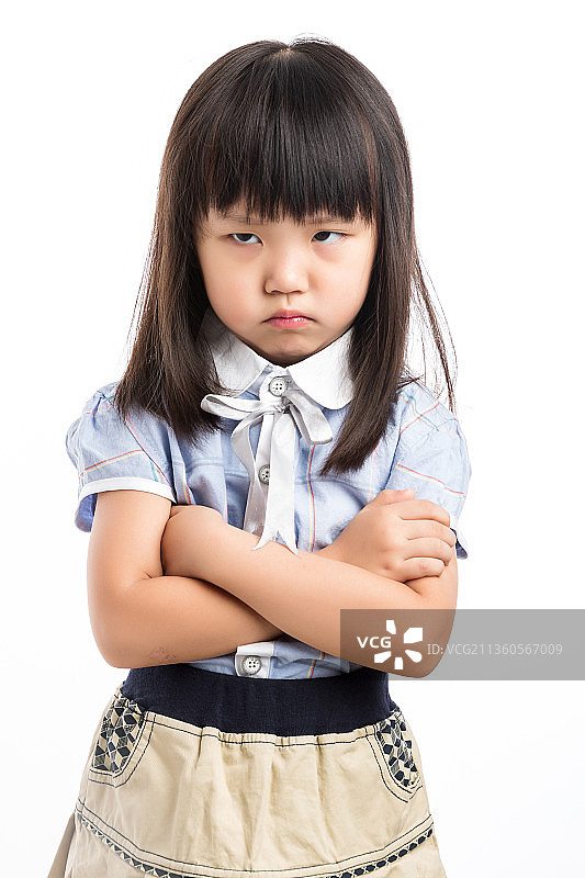 亚洲小女孩难过的表情图片素材