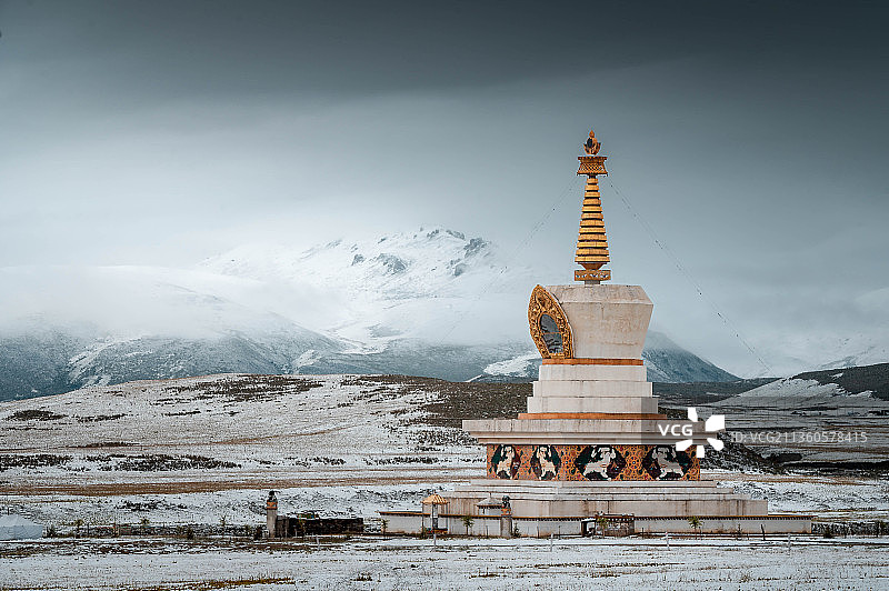 毛娅大草原上的景象图片素材