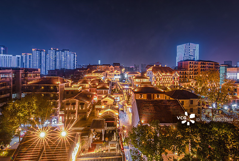 武汉市武昌昙华林人文小镇灯光夜景图片素材