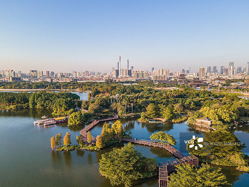 航拍广州海珠湖海珠湿地秋色景观图片素材