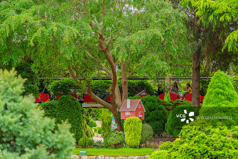小人国迷你花园图片素材
