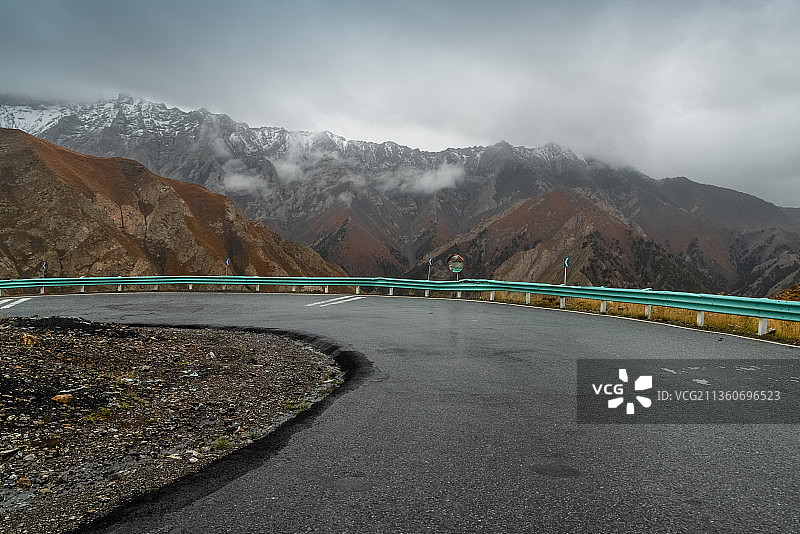 新疆独库公路图片素材