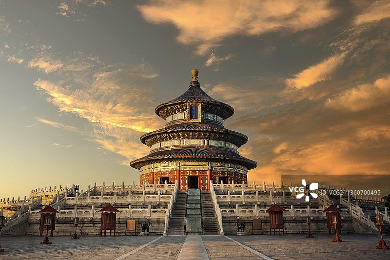 夕阳下的天坛祈年殿图片素材