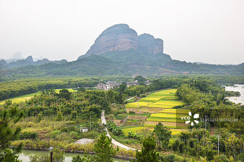 广东韶关，丹霞地貌。图片素材