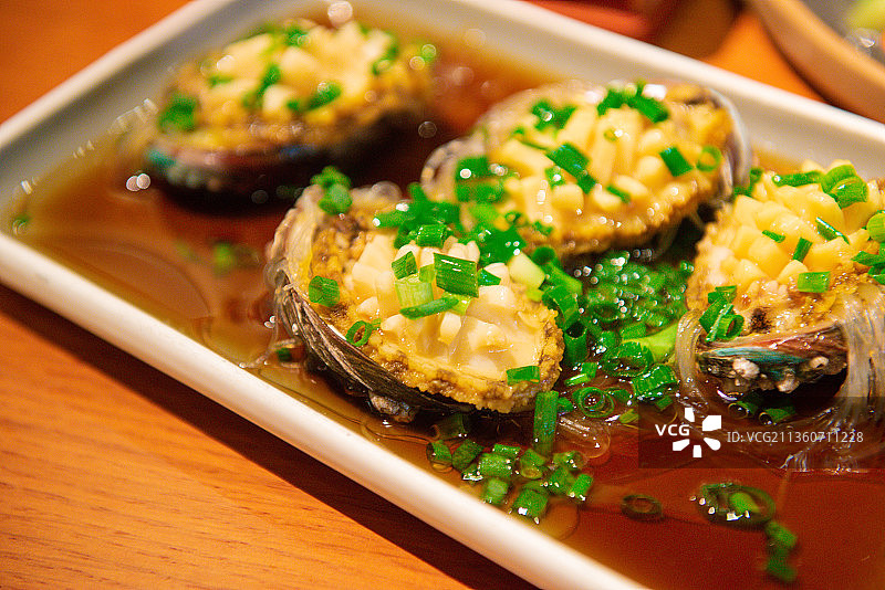 蒜蓉粉丝鲍鱼图片素材