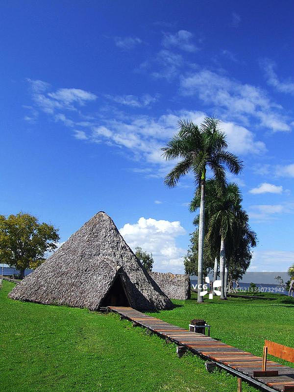 古巴马坦萨斯瓜马雕塑公园的印第安小屋图片素材