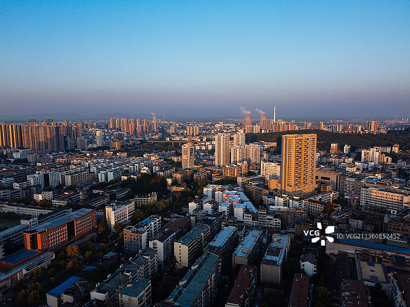 荆门 东宝区 象山大道 第二人民医院 华铭广场图片素材