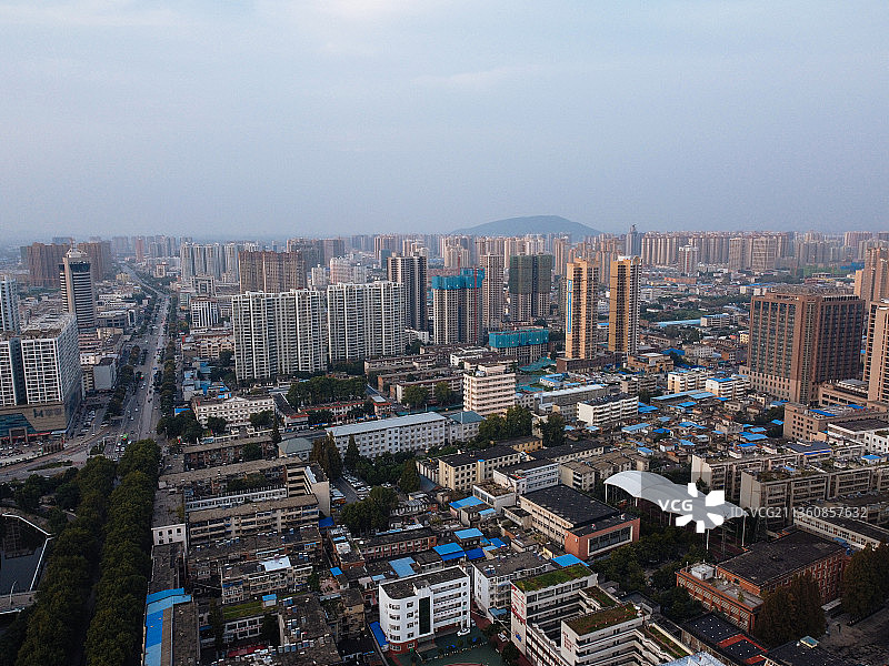 南阳 宛城区 中心广场 府衙博物馆 人民路 人民公园 世纪百图片素材