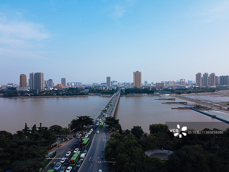 南阳 卧龙区 卧龙大桥 文化路 白象湾 白河图片素材