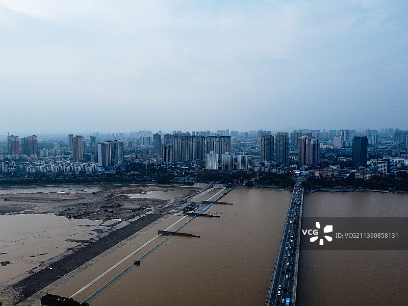 南阳 卧龙区 卧龙大桥 文化路 白象湾 白河图片素材