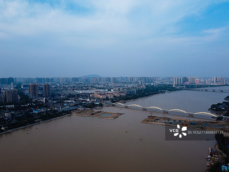 南阳 卧龙区 卧龙大桥 文化路 白象湾 白河图片素材