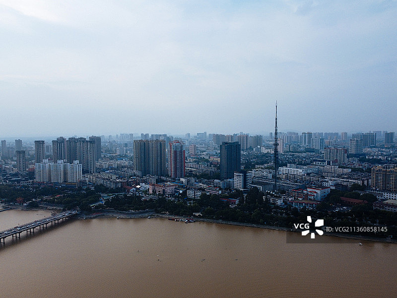 南阳 卧龙区 卧龙大桥 文化路 白象湾 白河图片素材