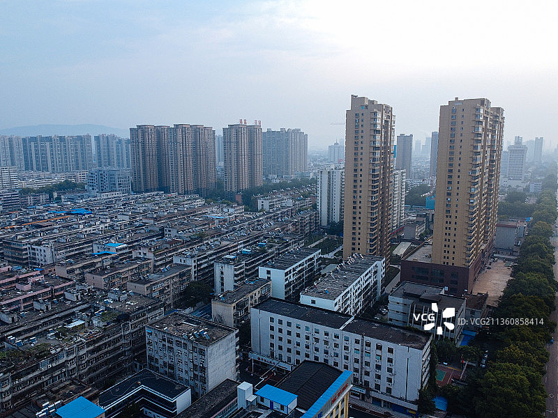 平顶山 卫东区 建设路 人民商场 万达广场 中心医院图片素材