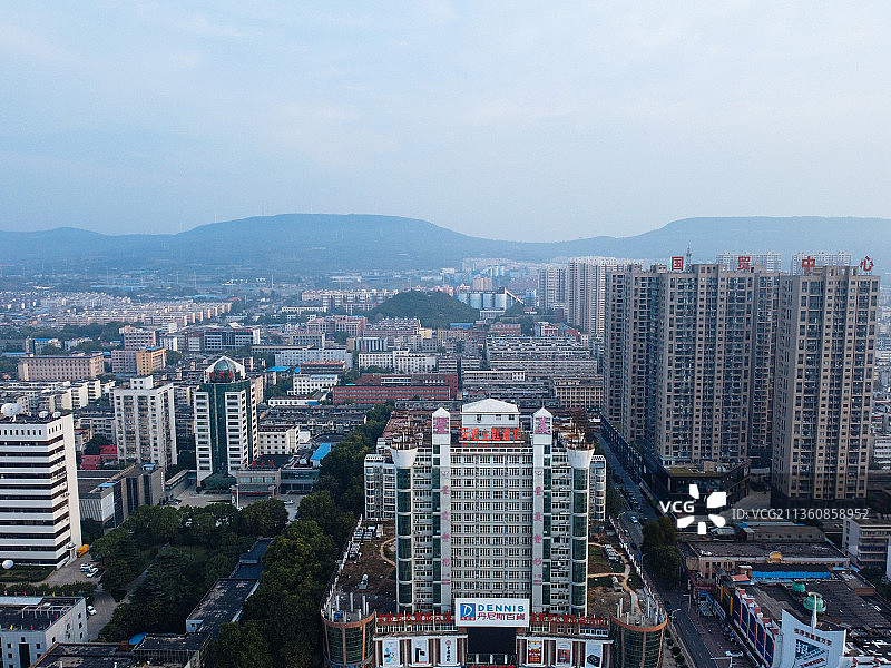 平顶山 新华区 矿工路 平顶山商场 平煤股份 国贸中心 丹尼图片素材